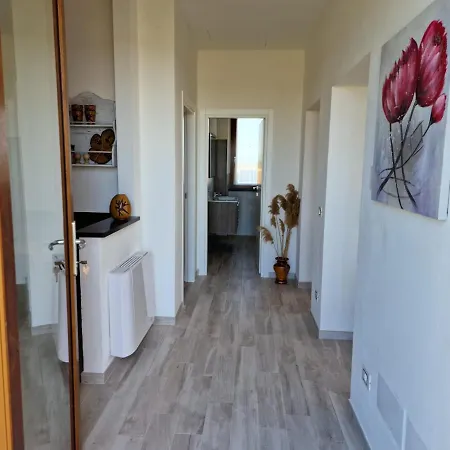 Podere 660 Il Giuggiolo Apartment *